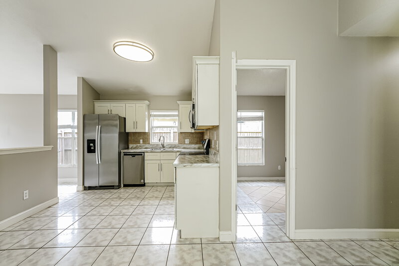 1,900/Mo, 9599 Lupine Ave Orlando, FL 32824 Misc View 5