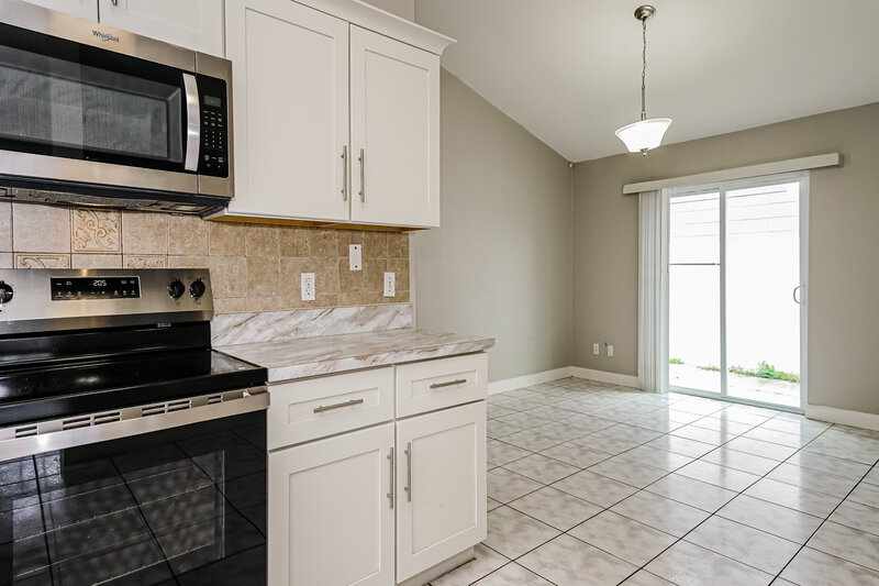 1,900/Mo, 9599 Lupine Ave Orlando, FL 32824 Misc View 7