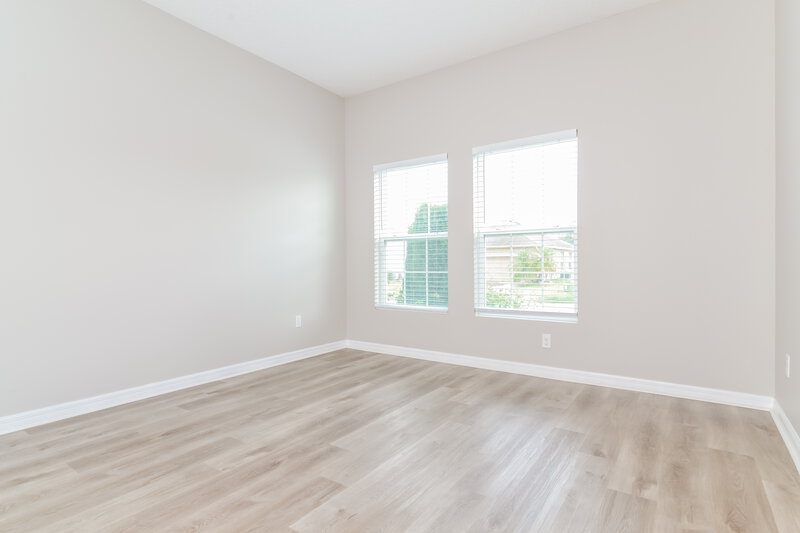 1,980/Mo, 3197 Spicer Ave Grand Island, FL 32735 Office View