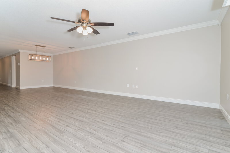2,555/Mo, 12014 Callicarpa Ln Leesburg, FL 34788 Living Room View