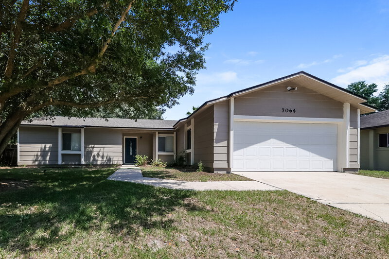 2,255/Mo, 7064 Harbor Point Blvd Orlando, FL 32835 External View