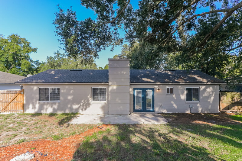 2,380/Mo, 7064 Harbor Point Blvd Orlando, FL 32835 Rear View