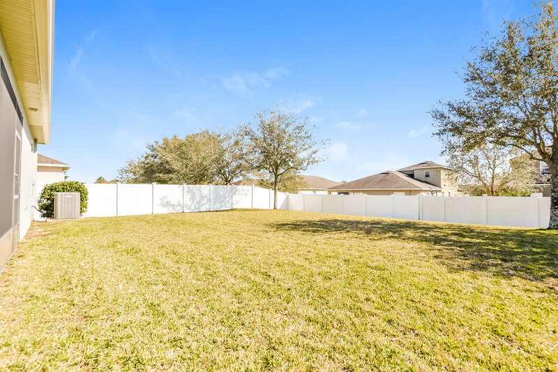 2,160/Mo, 5928 Rutherford Rd Mount Dora, FL 32757 Rear View 2