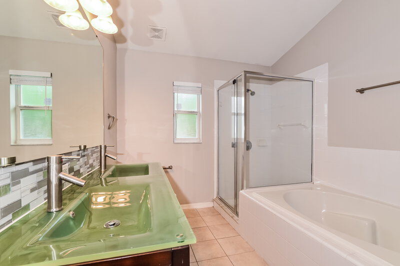 2,090/Mo, 16512 Golden Eagle Blvd Clermont, FL 34714 Kitchen View