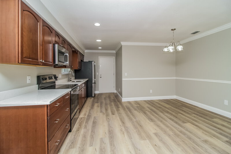 3,530/Mo, 517 Sean Ct Apopka, FL 32712 Kitchen View 2