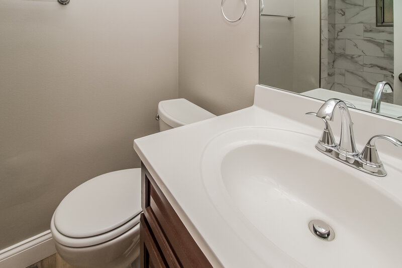 3,530/Mo, 517 Sean Ct Apopka, FL 32712 Bathroom View
