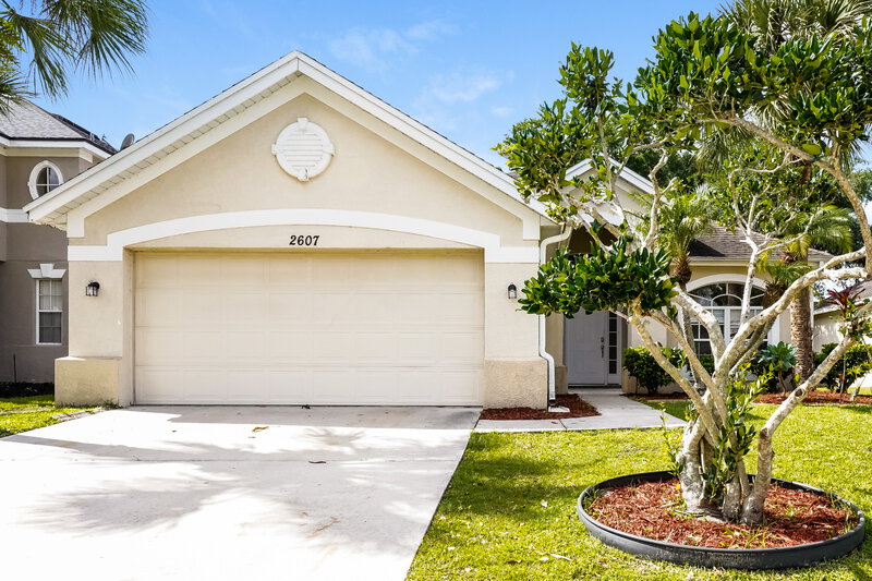 2,105/Mo, 2607 Teeside Ct Kissimmee, FL 34746 External View