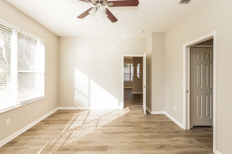 2,105/Mo, 2607 Teeside Ct Kissimmee, FL 34746 Main Bedroom View 2