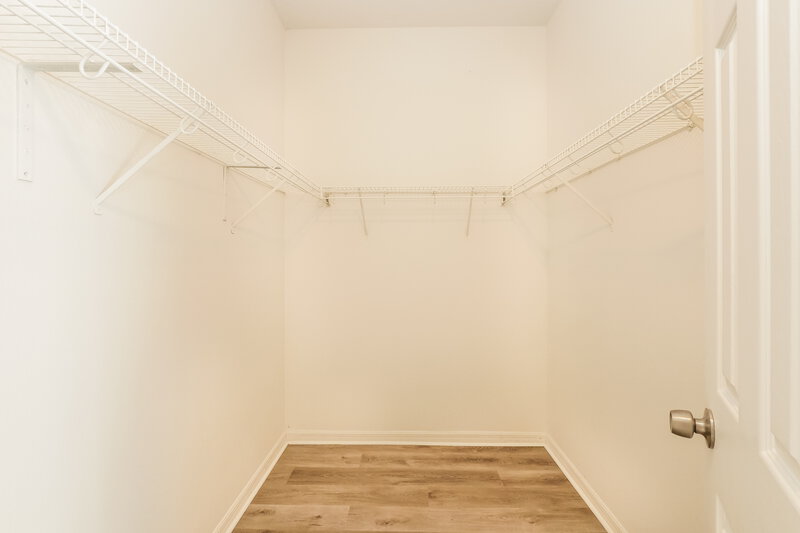 2,105/Mo, 2607 Teeside Ct Kissimmee, FL 34746 Walk In Closet View