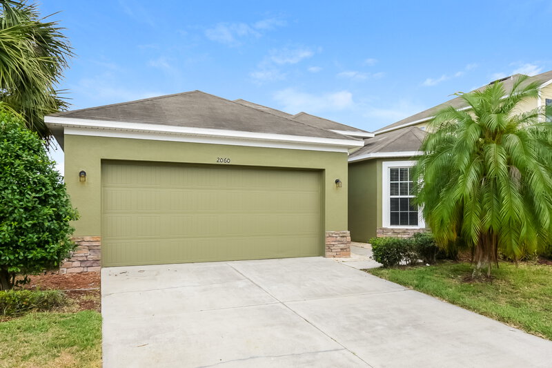2,350/Mo, 2060 Remembrance Ave Saint Cloud, FL 34769 Front View