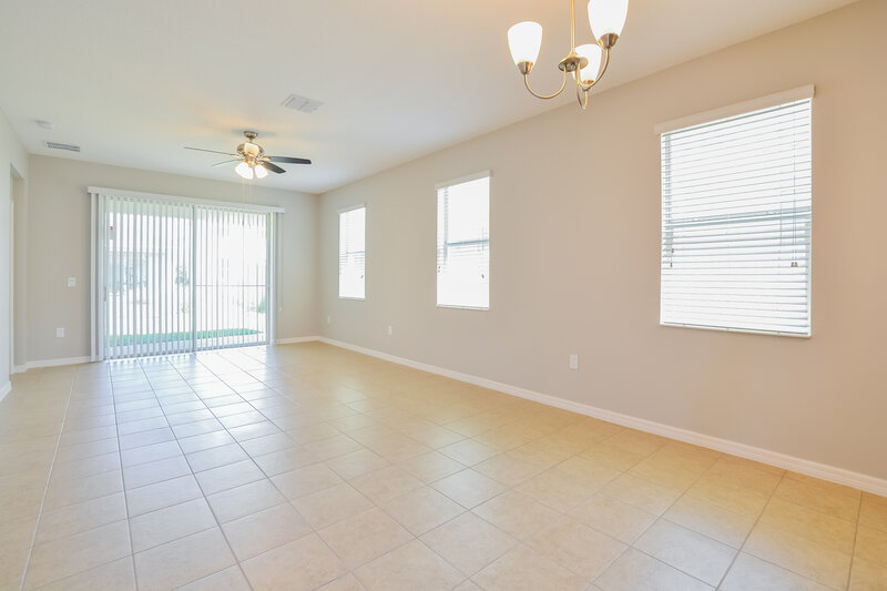 2,415/Mo, 2717 Picasso Ct Kissimmee, FL 34743 Dining Room View