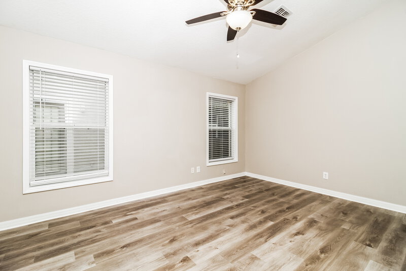 2,190/Mo, 2120 Old South Ln Apopka, FL 32712 Main Bedroom View