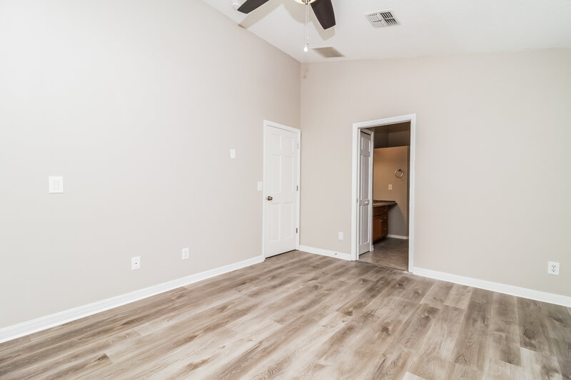 2,190/Mo, 2120 Old South Ln Apopka, FL 32712 Main Bedroom View 2