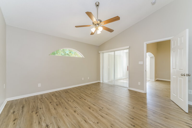 1,835/Mo, 2135 Remington Pointe Blvd Kissimmee, FL 34743 Main Bedroom View