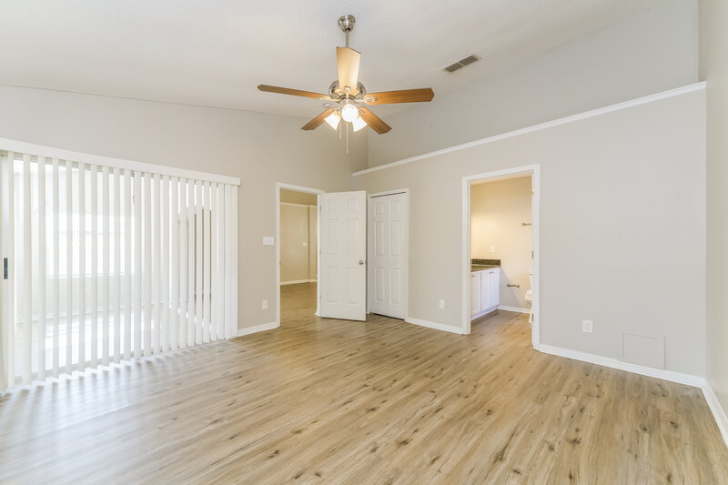 1,835/Mo, 2135 Remington Pointe Blvd Kissimmee, FL 34743 Main Bedroom View 2