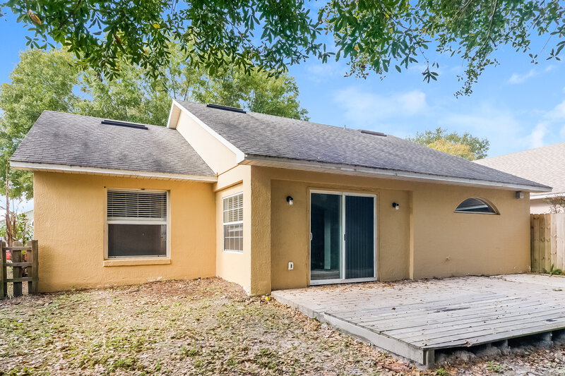 1,835/Mo, 2135 Remington Pointe Blvd Kissimmee, FL 34743 Rear View