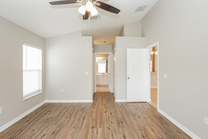 2,405/Mo, 3228 Abiaka Dr Kissimmee, FL 34743 Main Bedroom View