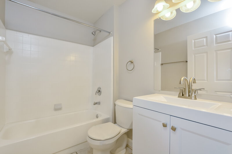 2,235/Mo, 778 Brightview Dr Lake Mary, FL 32746 Bathroom View