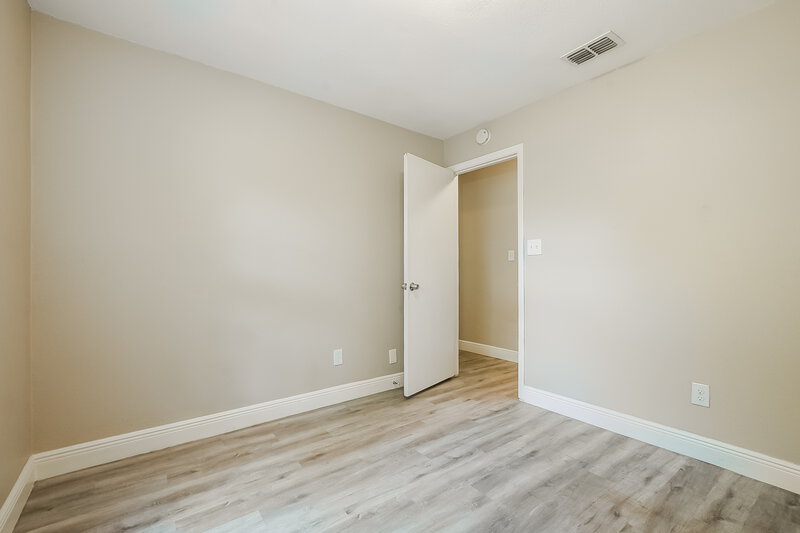 2,545/Mo, 241 Holiday Ln Winter Spgs, FL 32708 Bedroom View 4