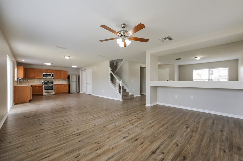 2,605/Mo, 4703 Hardy Mills St Kissimmee, FL 34758 Family Room View 2