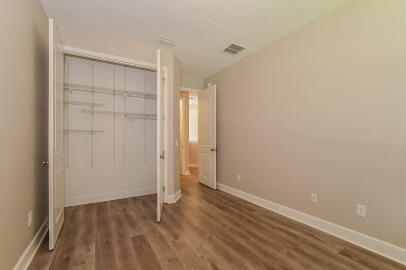 2,550/Mo, 958 Belle Oak Dr Leesburg, FL 34748 Bedroom View 3