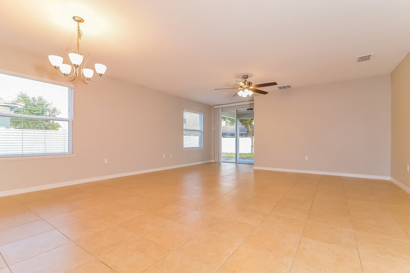 2,315/Mo, 16012 Yelloweyed Dr Clermont, FL 34714 Dining Room View