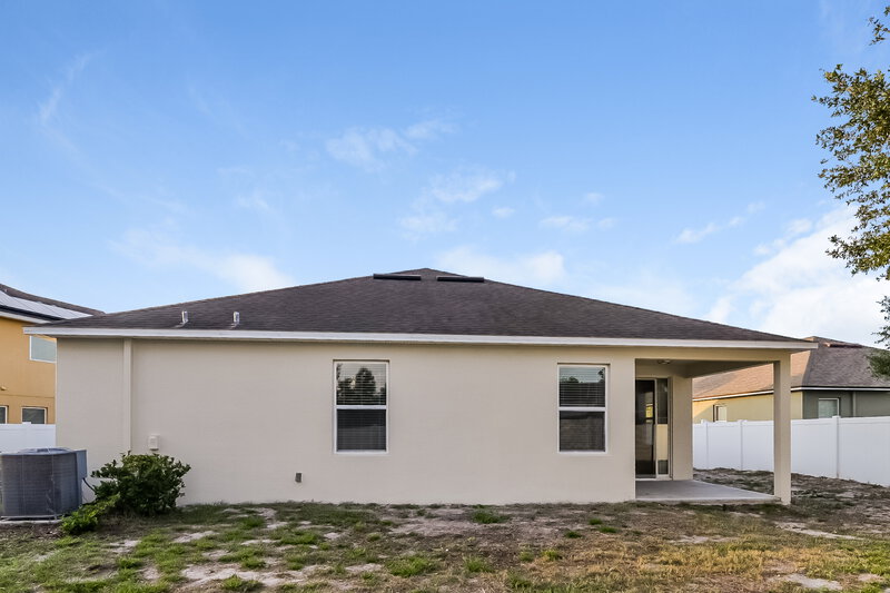 2,315/Mo, 16012 Yelloweyed Dr Clermont, FL 34714 Rear View