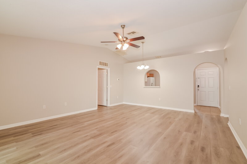 1,735/Mo, 2104 Aitkin Loop Leesburg, FL 34748 Living Room View 2