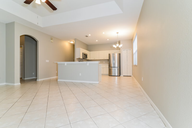2,735/Mo, 14221 Lake Live Oak Dr Orlando, FL 32828 Dining Room View 2