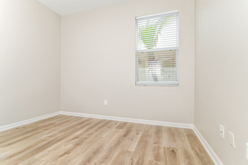 2,735/Mo, 14221 Lake Live Oak Dr Orlando, FL 32828 Bedroom View