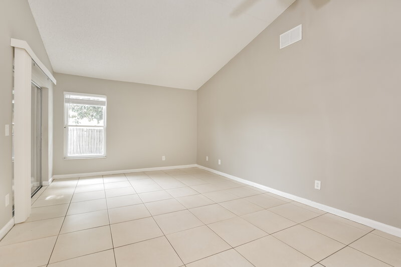 2,245/Mo, 7926 Sapphire Ln Orlando, FL 32822 Living Room View