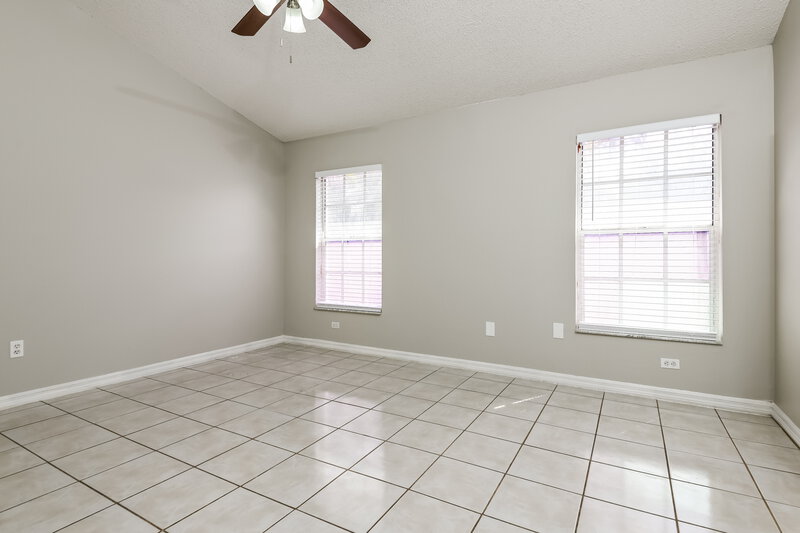 2,695/Mo, 8828 Fort Jefferson Blvd Orlando, FL 32822 Main Bedroom View