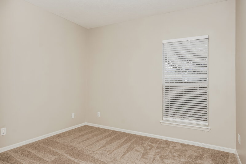 2,410/Mo, 111 Pine Shade Ct Deland, FL 32720 Bedroom View