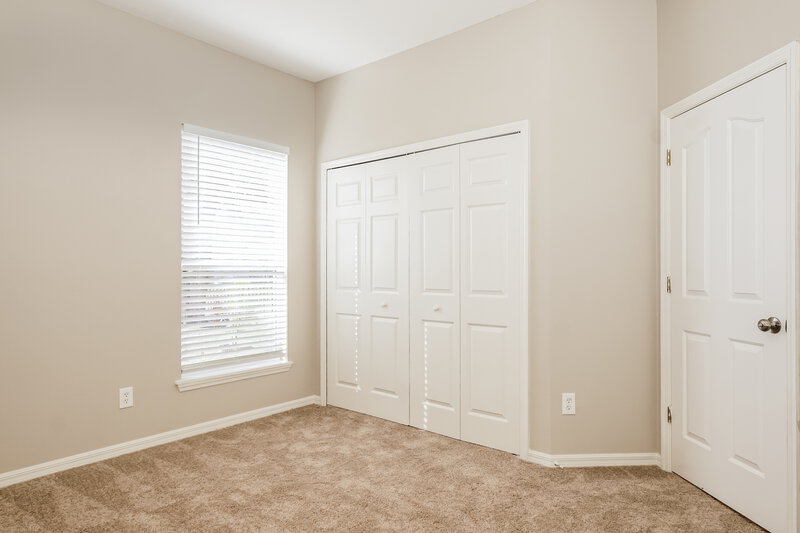 2,410/Mo, 111 Pine Shade Ct Deland, FL 32720 Bedroom View 3