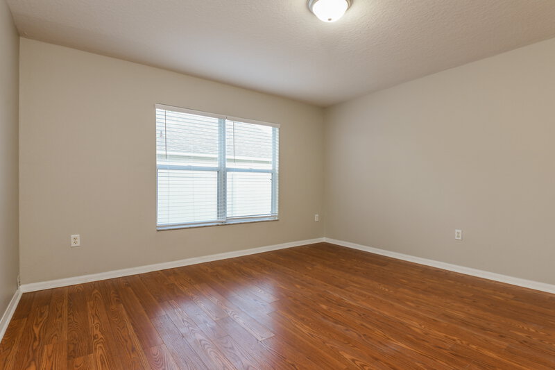 2,205/Mo, 2411 Tealwood Cir Tavares, FL 32778 Bedroom View 2