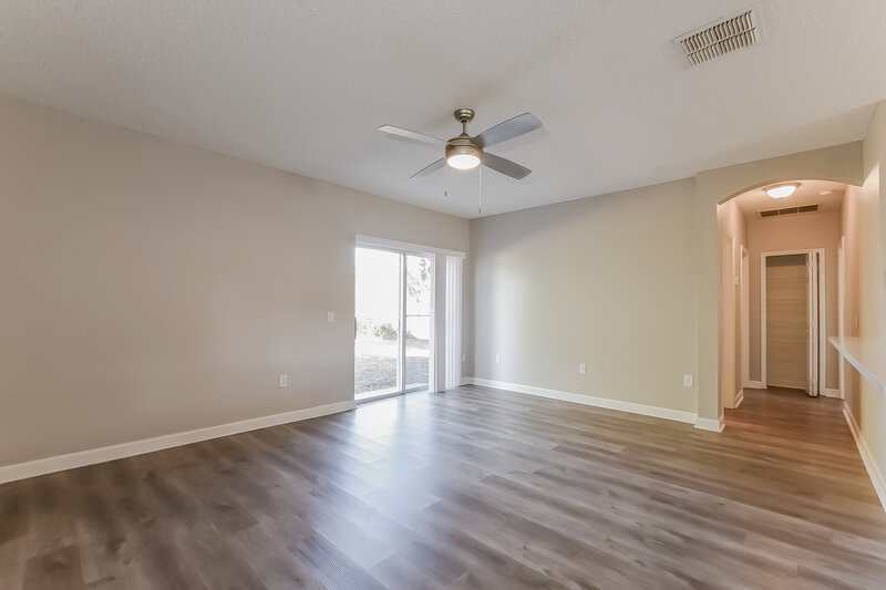 1,675/Mo, 627 Cotulla Dr Kissimmee, FL 34758 Living Room View