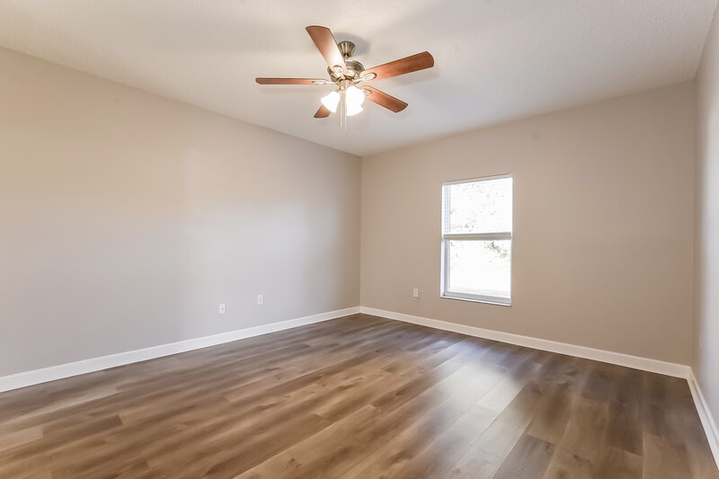 1,675/Mo, 627 Cotulla Dr Kissimmee, FL 34758 Main Bedroom View