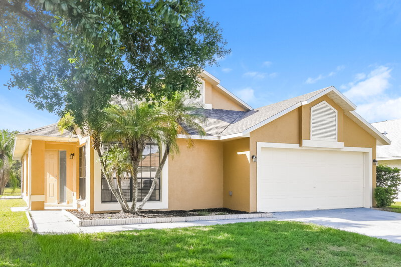 2,350/Mo, 5514 Deepdale Dr Orlando, FL 32821 Front View