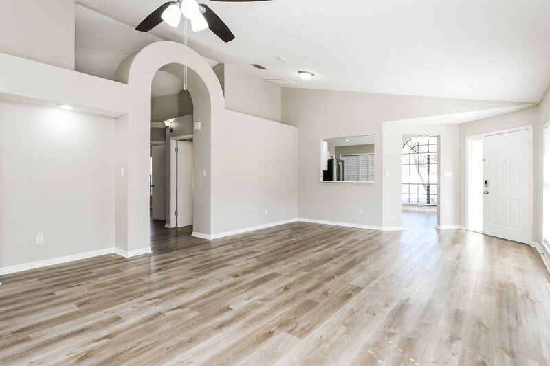 2,350/Mo, 5514 Deepdale Dr Orlando, FL 32821 Misc View 2