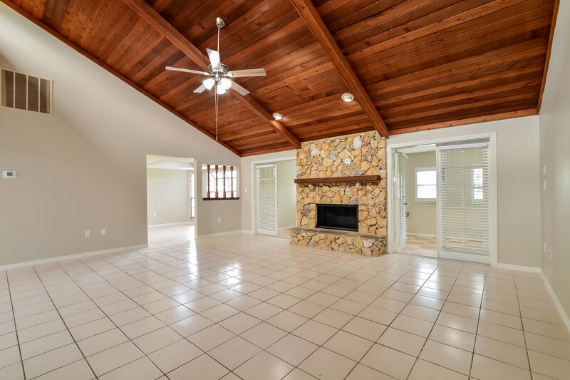 2,350/Mo, 548 Matilda Pl Longwood, FL 32750 Living Room View