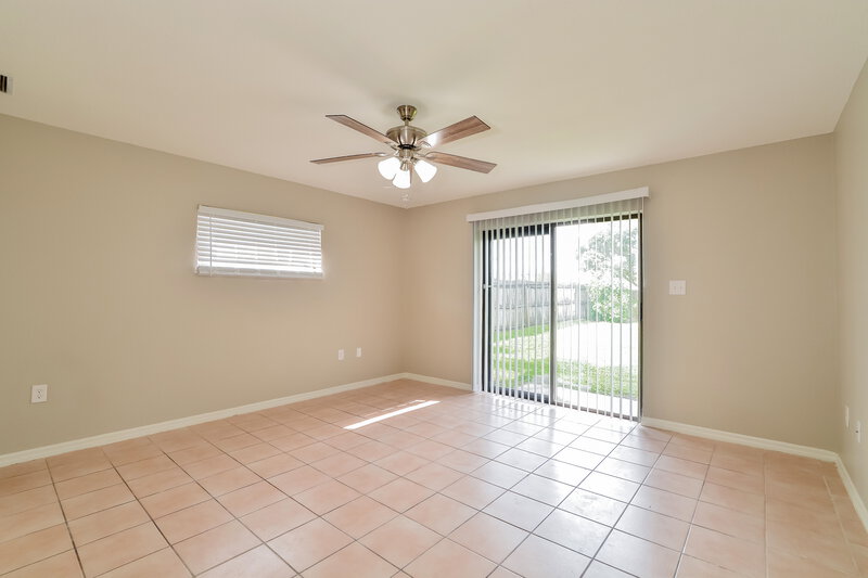 2,350/Mo, 548 Matilda Pl Longwood, FL 32750 Main Bedroom View 2