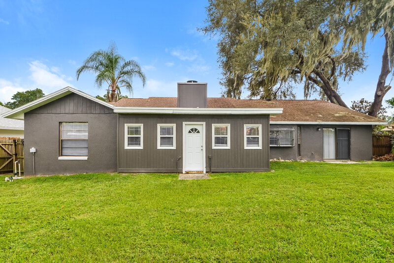 2,350/Mo, 548 Matilda Pl Longwood, FL 32750 Rear View