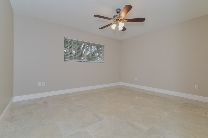 2,610/Mo, 3051 Bloomsbury Dr Kissimmee, FL 34747 Main Bedroom View