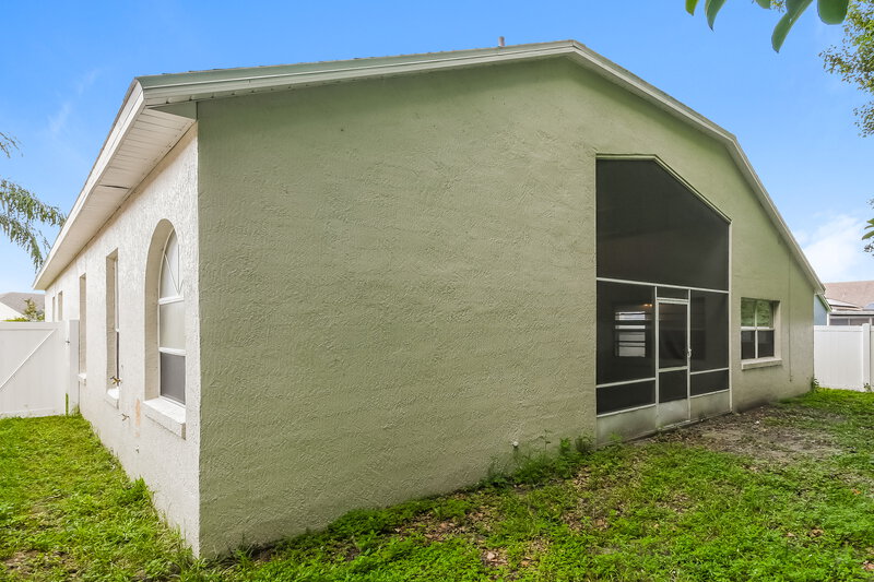 2,355/Mo, 1962 River Park Blvd Orlando, FL 32817 Rear View