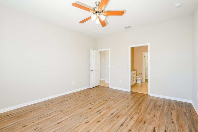 2,070/Mo, 3416 Soaring Dr Saint Cloud, FL 34772 Main Bedroom View 2