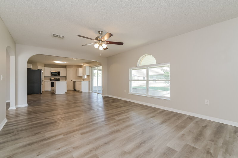 1,980/Mo, 1108 Cambourne Dr Kissimmee, FL 34758 Living Room View 2