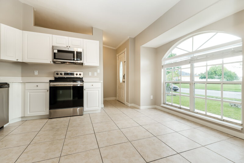 2,335/Mo, 2702 Woodstream Cir Kissimmee, FL 34743 Dining Room View