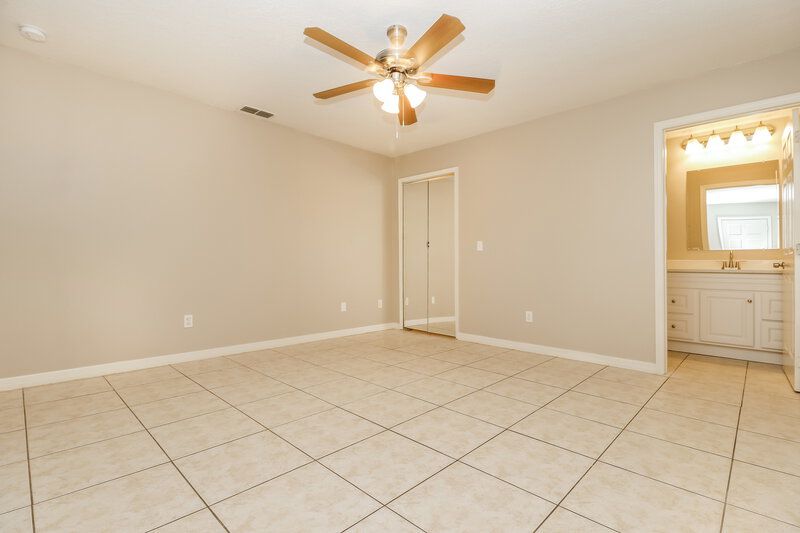 2,335/Mo, 2702 Woodstream Cir Kissimmee, FL 34743 Main Bedroom View