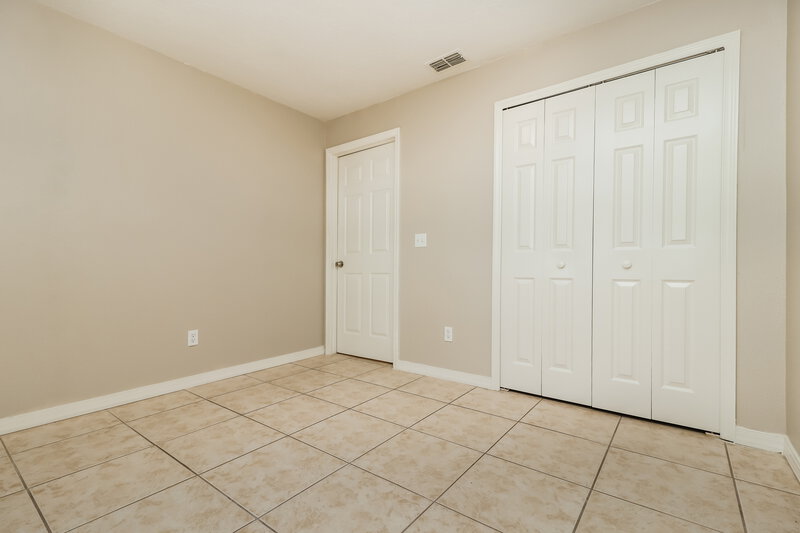 2,335/Mo, 2702 Woodstream Cir Kissimmee, FL 34743 Bedroom View 2