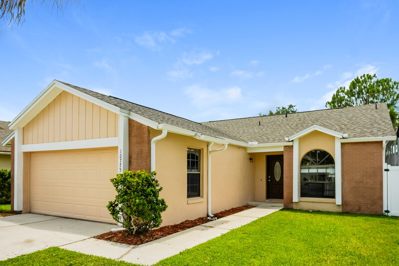 2,455/Mo, 12775 Majorama Dr Orlando, FL 32837 Front View